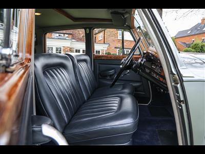 Rolls Royce+Silver Dawn